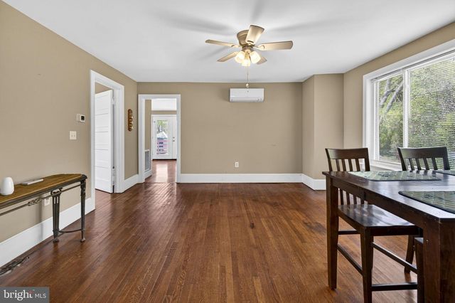 4809 COLES POINT RD, Hague, VA 22469