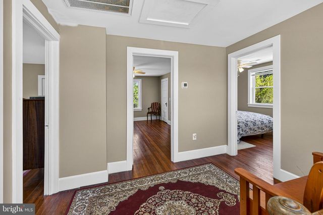 4809 COLES POINT RD, Hague, VA 22469