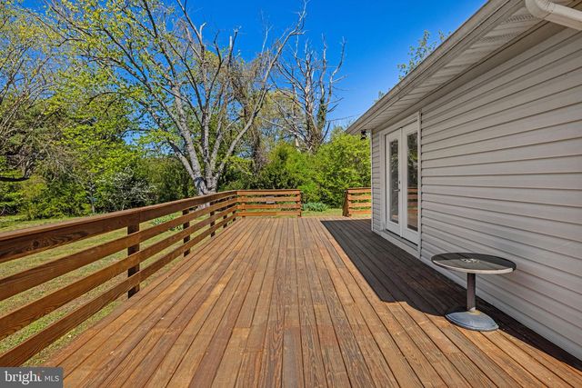 4809 COLES POINT RD, Hague, VA 22469
