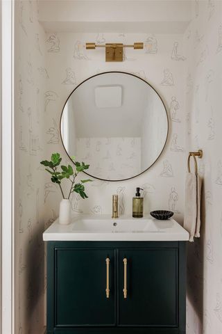 7402 Whistlestop DR, Austin, TX 78749