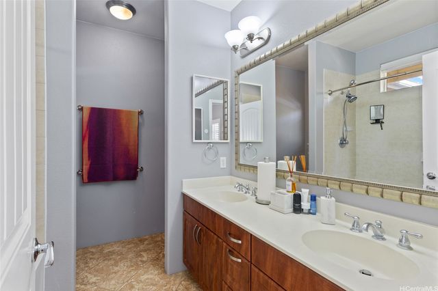 1150 Kakala Street 1002, Kapolei, HI 96707