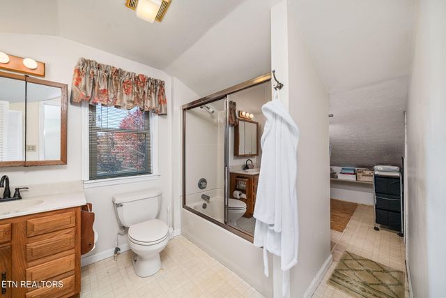 5334 Morgan County Hwy, Lancing, TN 37770