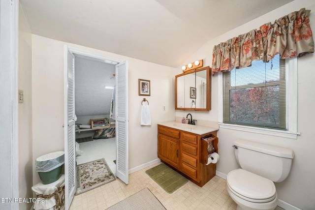 5334 Morgan County Hwy, Lancing, TN 37770