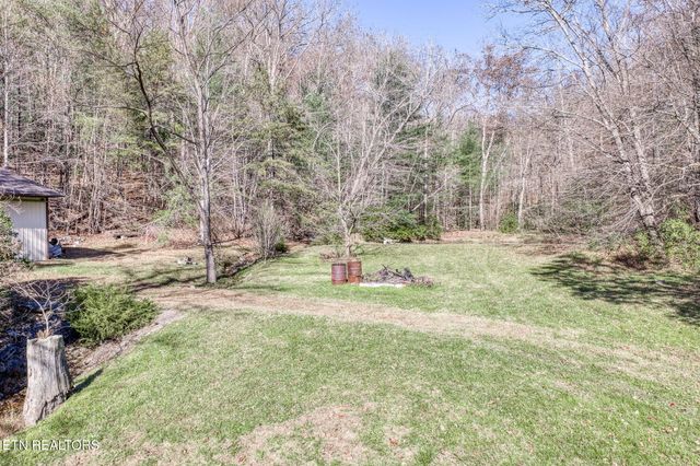 5334 Morgan County Hwy, Lancing, TN 37770