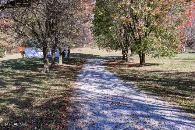 5334 Morgan County Hwy, Lancing, TN 37770