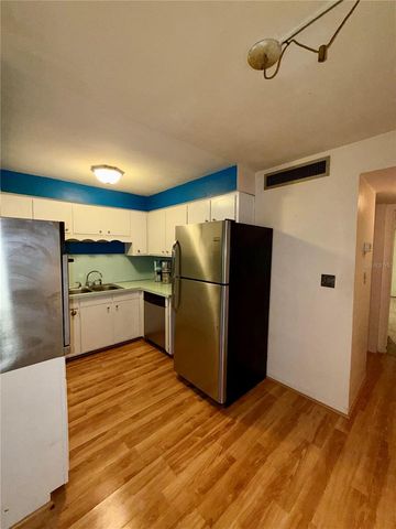 450 32ND AVE N 107W, St Petersburg, FL 33704