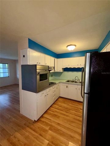 450 32ND AVE N 107W, St Petersburg, FL 33704