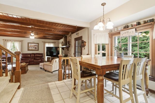 1011 Harbortowne Road, Charleston, SC 29412
