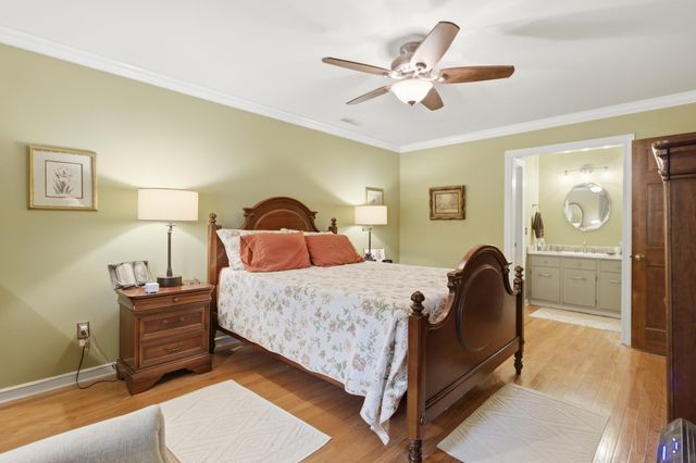 1011 Harbortowne Road, Charleston, SC 29412