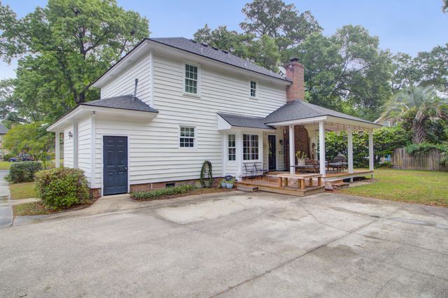 1011 Harbortowne Road, Charleston, SC 29412