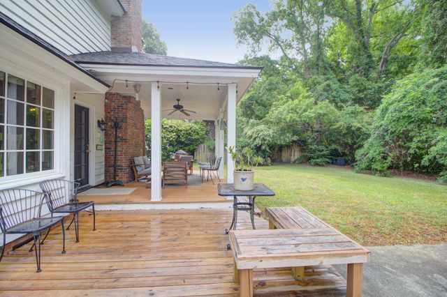 1011 Harbortowne Road, Charleston, SC 29412
