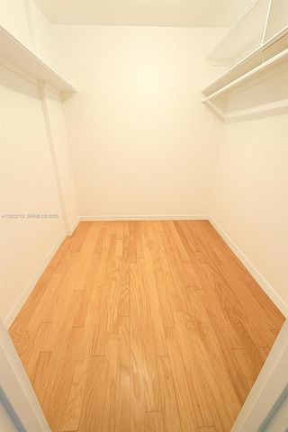 5255 Collins Ave 5D, Miami Beach, FL 33140