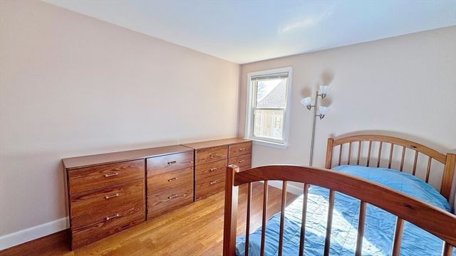 22 Ames St, Quincy, MA 02169