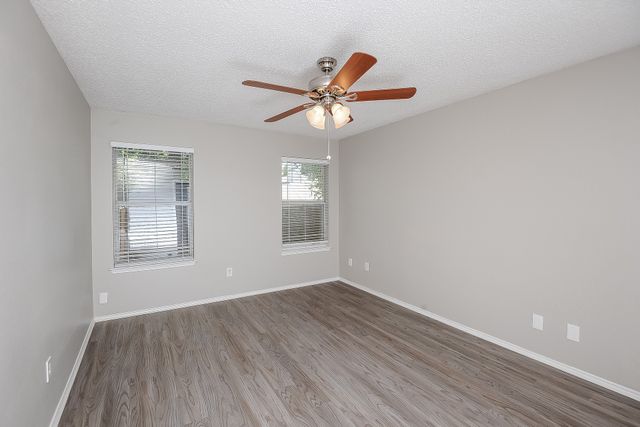 1113 Glen Creek Drive, Mansfield, TX 76063