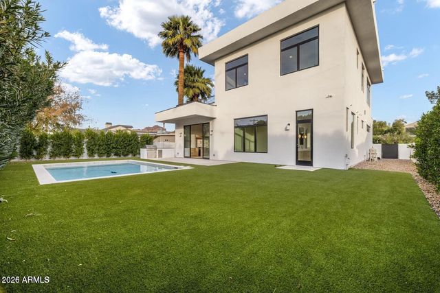 4120 N 44TH Place, Phoenix, AZ 85018