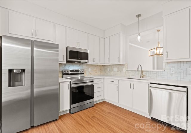 12819 Bullock Greenway Boulevard, Charlotte, NC 28277