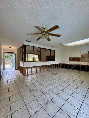 6165 CEDARBROOK DRIVE N, Pinellas Park, FL 33782