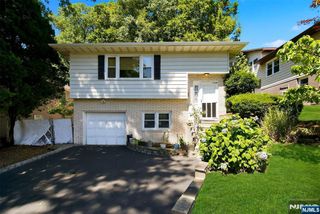 444 Lookout Avenue, Hackensack, NJ 07601
