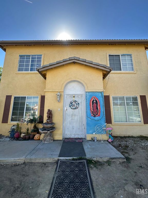 308 Dorrance Street, Bakersfield, CA 93307