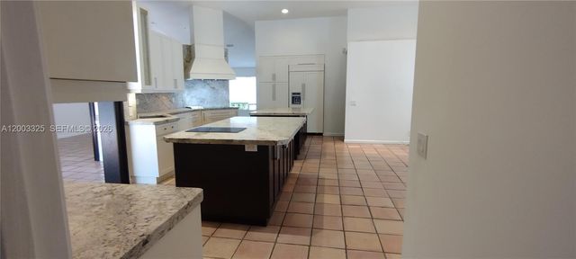 659 Verona Pl, Weston, FL 33326