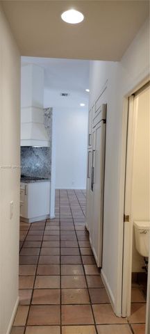 659 Verona Pl, Weston, FL 33326