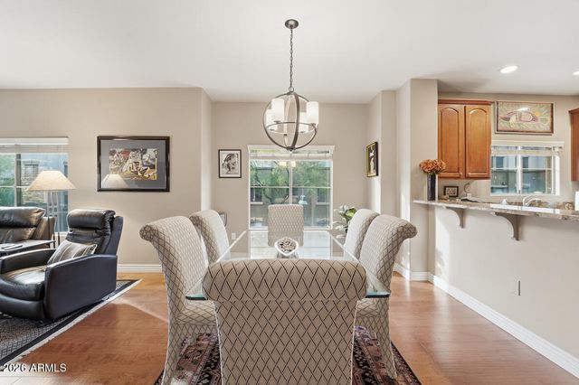 5450 E DEER VALLEY Drive 2225, Phoenix, AZ 85054