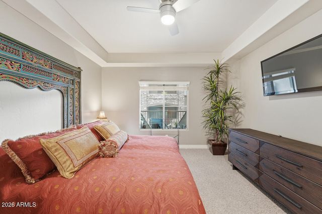 5450 E DEER VALLEY Drive 2225, Phoenix, AZ 85054