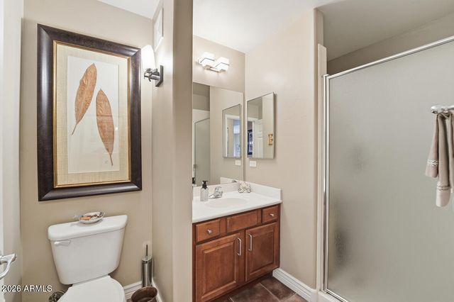 5450 E DEER VALLEY Drive 2225, Phoenix, AZ 85054