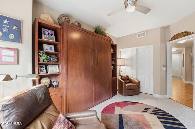 5450 E DEER VALLEY Drive 2225, Phoenix, AZ 85054