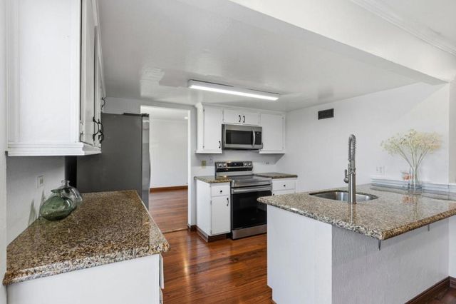 1214 Admiralty Lane, Foster City, CA 94404