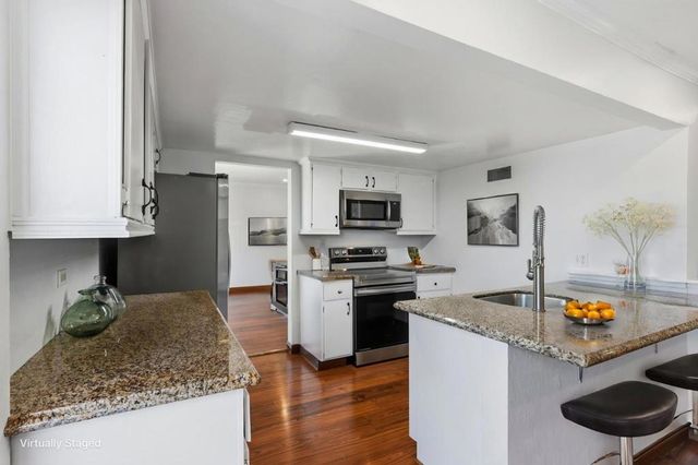 1214 Admiralty Lane, Foster City, CA 94404