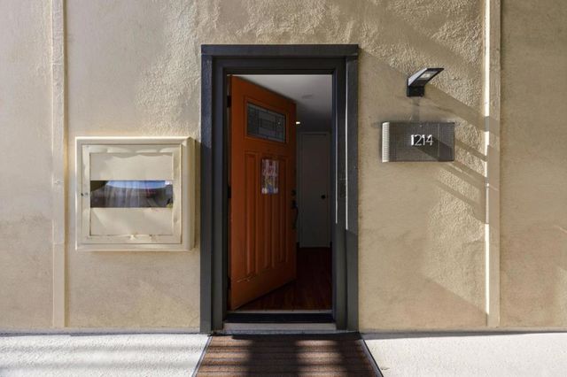 1214 Admiralty Lane, Foster City, CA 94404