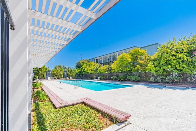 1214 Admiralty Lane, Foster City, CA 94404