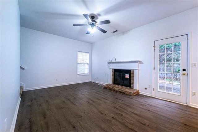 17 Rackley Way, Dallas, GA 30157