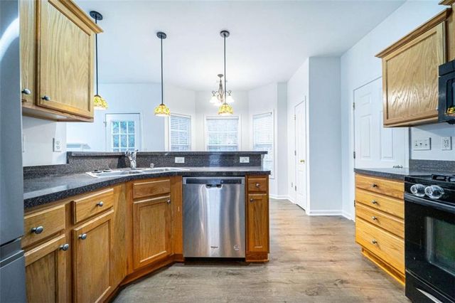 17 Rackley Way, Dallas, GA 30157