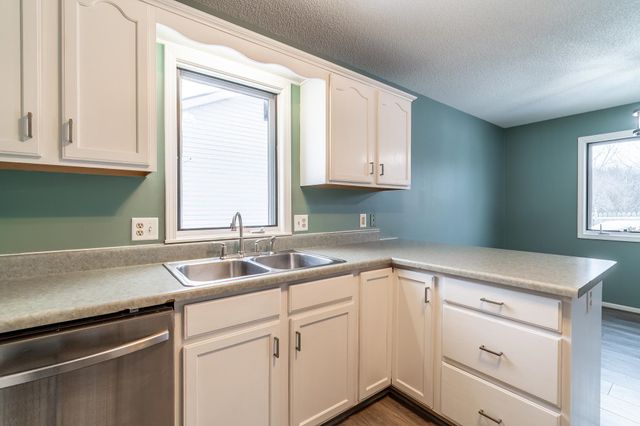 1723 Versailles Village Place, Fort Wayne, IN 46808