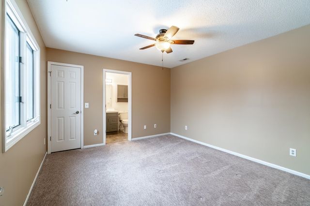 1723 Versailles Village Place, Fort Wayne, IN 46808