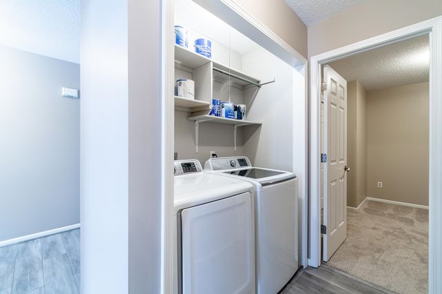 1723 Versailles Village Place, Fort Wayne, IN 46808