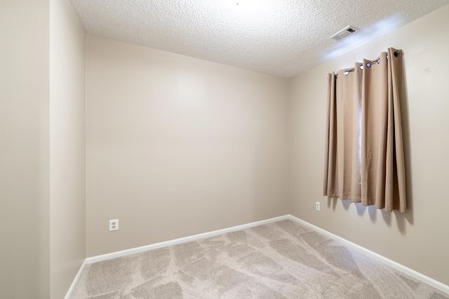 1723 Versailles Village Place, Fort Wayne, IN 46808