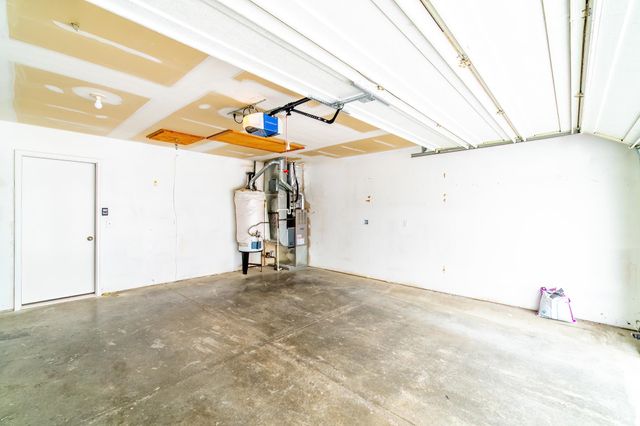 1723 Versailles Village Place, Fort Wayne, IN 46808