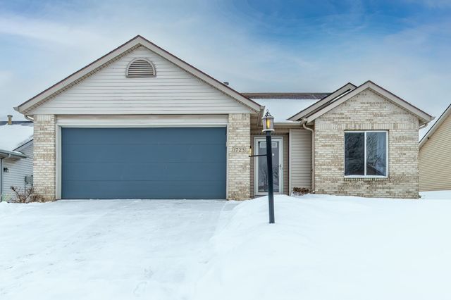 1723 Versailles Village Place, Fort Wayne, IN 46808