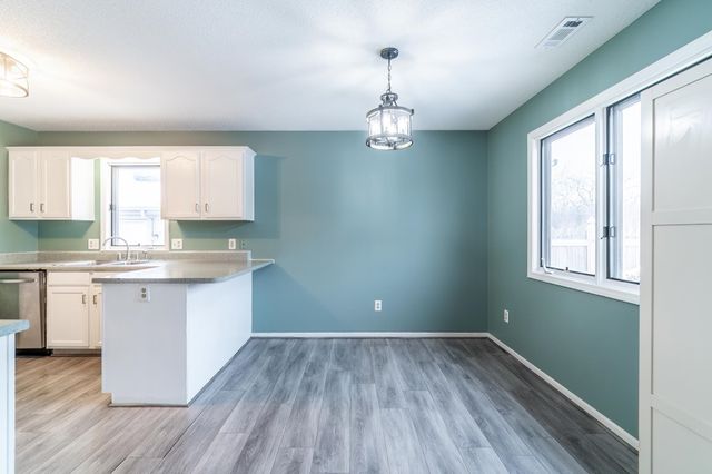 1723 Versailles Village Place, Fort Wayne, IN 46808