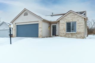 1723 Versailles Village Place, Fort Wayne, IN 46808