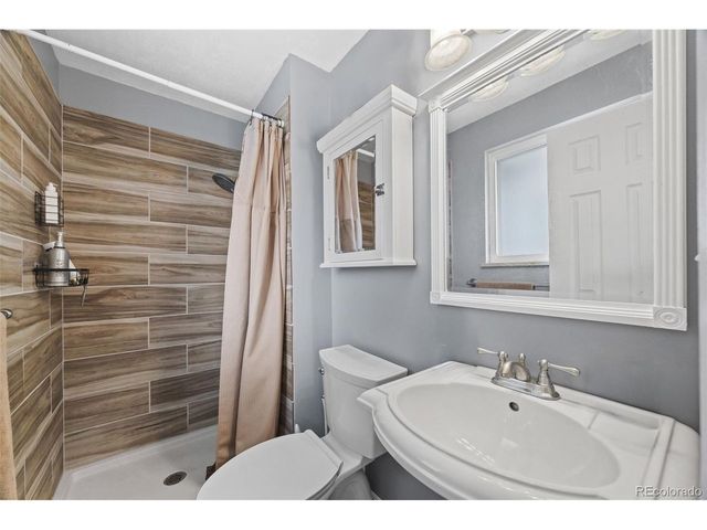 9370 W Mexico Ave, Lakewood, CO 80232