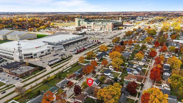 1076 SHADOW LANE, Green Bay, WI 54304