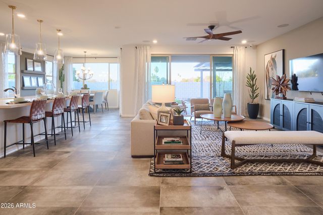 5022 W CAPISTRANO Avenue, Laveen, AZ 85339