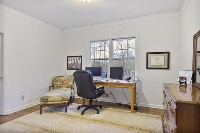 827 Hickory SW Drive, Marietta, GA 30064