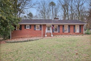 827 Hickory SW Drive, Marietta, GA 30064