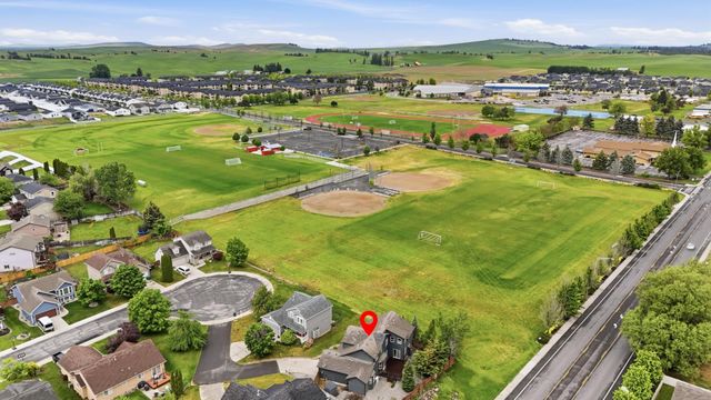2315 Lilac Ct, Cheney, WA 99004