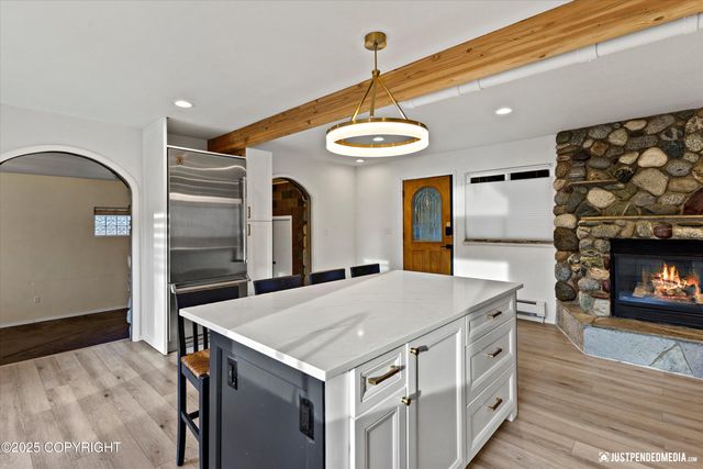 2906 W 29th Avenue, Anchorage, AK 99517